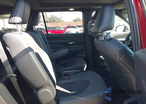 2025 Toyota Grand Highlander Hybrid Platinum Max из США, поврежденный, VIN 5TDADAB51SS024735